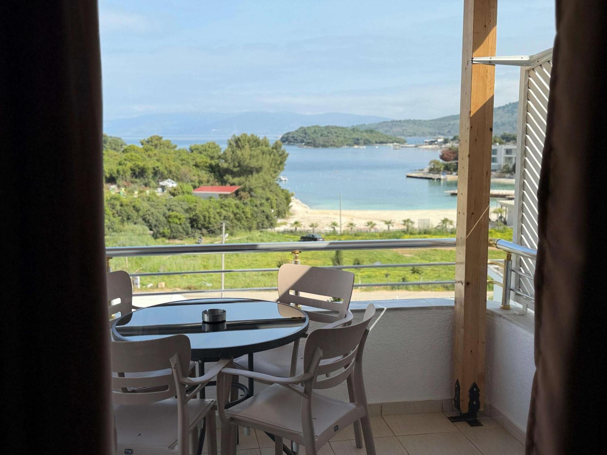 Vila Bilali Apartamento Ksamil Exterior foto